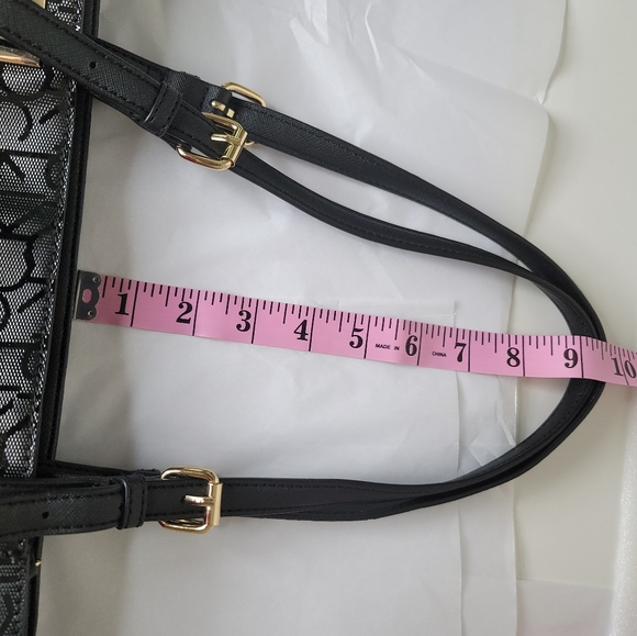 Calvin Klein floral prints tote bag. - Picture 11 of 12